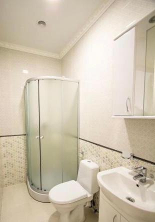 Uno Apart Hotel Kiev Buitenkant foto